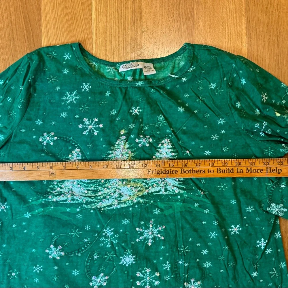 COLLECTIONS Etc Festive Green Christmas Trees and Snowflake Long Sleeve Top XL - Picture 2 of 5